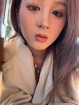 yuki june online show from 01/15/26, 08:18