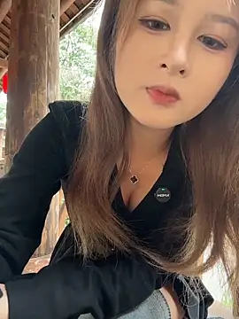 yuki june online show from 03/02/26, 08:10