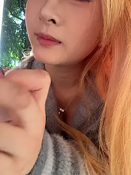 yuki june online show from 11/29/25, 08:25