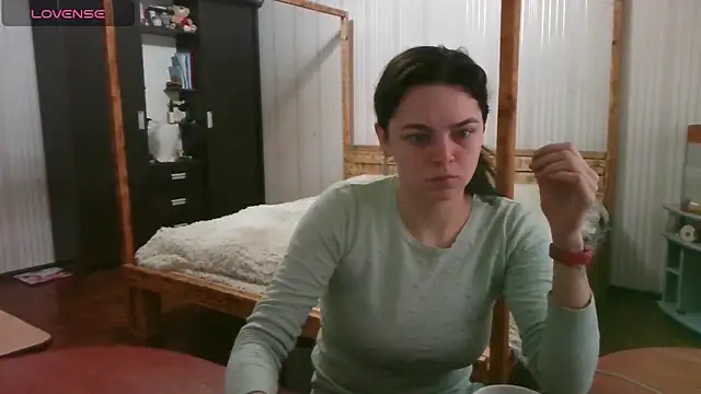 Snapshot of EthelsLover chatting on 12/22/25, 10:15 EthelsLover online show from 12/22/25, 10:15