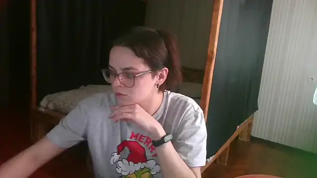 Snapshot of EthelsLover chatting on 03/01/26, 01:22 EthelsLover online show from 03/01/26, 01:22