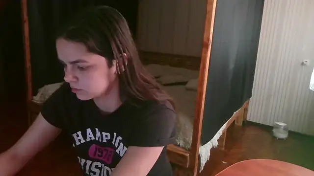 Snapshot of EthelsLover chatting on 05/04/26, 08:17 EthelsLover online show from 05/04/26, 08:17
