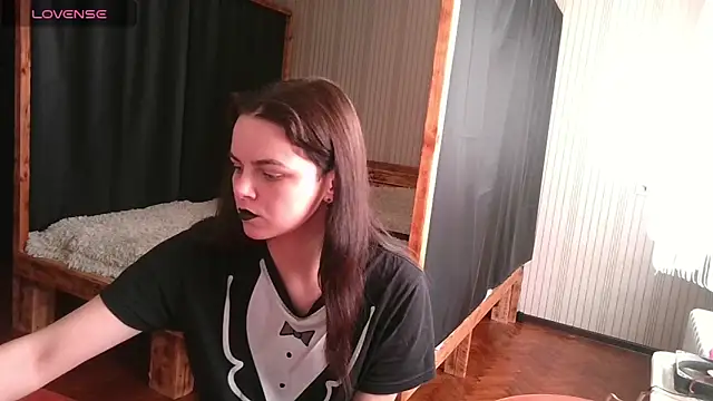 Snapshot of EthelsLover chatting on 01/18/26, 10:51 EthelsLover online show from 01/18/26, 10:51