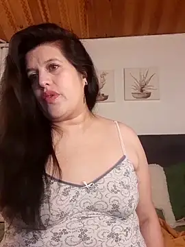 Snapshot of Andrea_secret_ chatting on 02/25/26, 02:28 Andrea secret online show from 02/25/26, 02:28