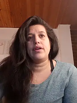 Snapshot of Andrea_secret_ chatting on 03/19/26, 01:33 Andrea secret online show from 03/19/26, 01:33