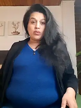 Snapshot of Andrea_secret_ chatting on 03/20/26, 01:45 Andrea secret online show from 03/20/26, 01:45