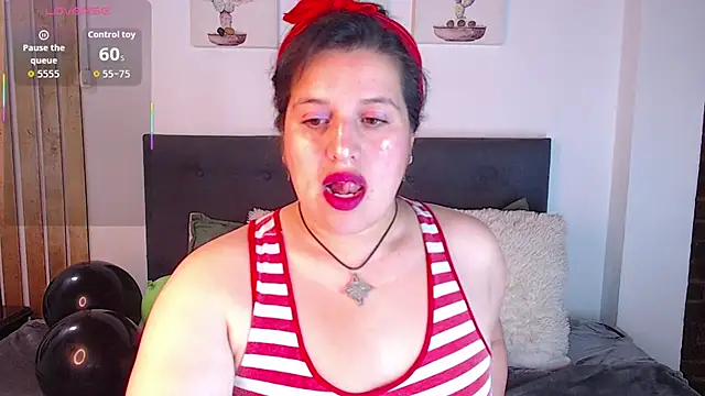 Andrea secret  online show from 11/23/25, 03:11