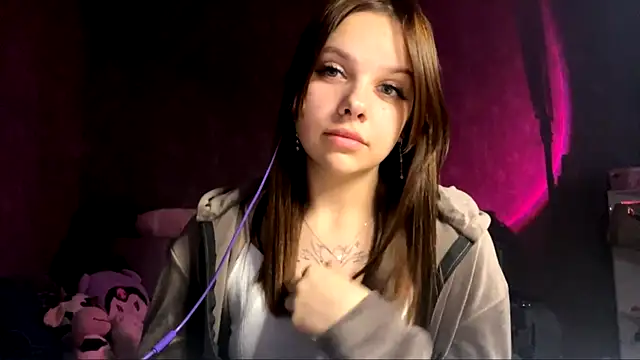 Snapshot of Vickypiki chatting on 09/27/25, 02:12 Vickypiki online show from 09/27/25, 02:12
