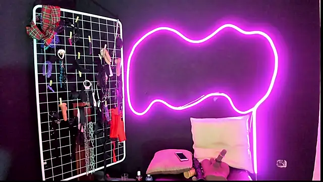 Mistress Megan BDSM online show from 11/04/25, 08:01