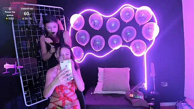 Snapshot of Mistress_Megan_BDSM chatting on 10/08/25, 07:14 Mistress Megan BDSM online show from 10/08/25, 07:14