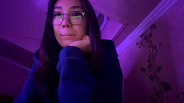 marry dreams online show from 10/17/25, 01:57