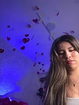 EMILIIA RICHTER   online show from 02/12/26, 07:57