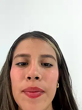 EMILIIA RICHTER   online show from 10/22/25, 07:13