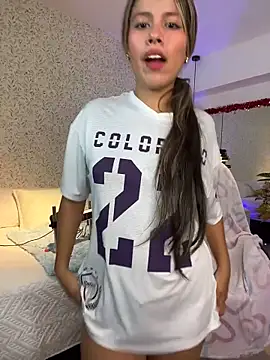 EMILIIA RICHTER   online show from 12/16/25, 07:51