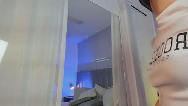 Snapshot of Peytonn_Monroe chatting on 10/28/25, 12:37 Peytonn Monroe online show from 10/28/25, 12:37