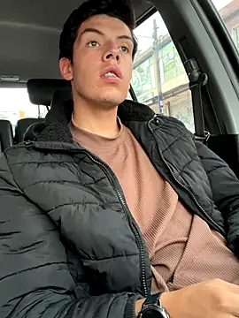 mattebret11 online show from 10/30/25, 03:20