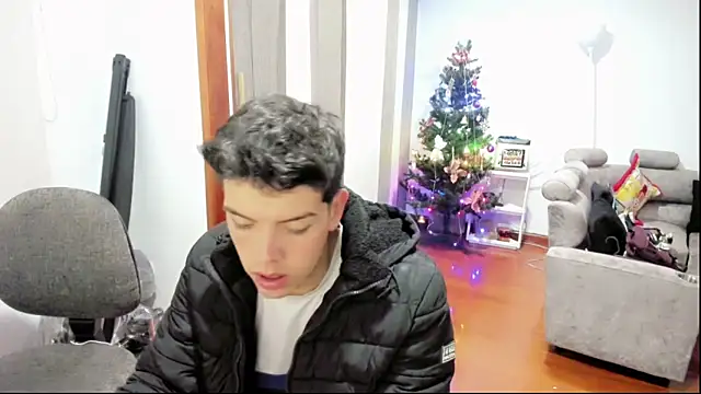 mattebret11 online show from 11/13/25, 09:35