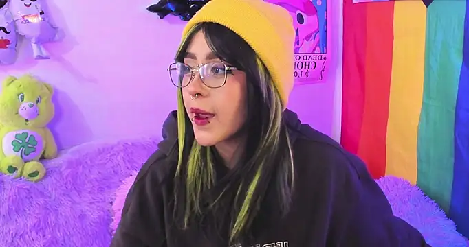 NekoWaifu online show from 10/30/25, 12:58