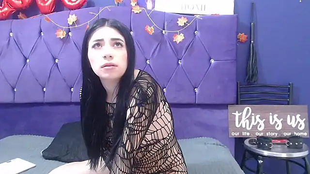 SarayGray online show from 10/09/25, 07:14