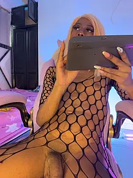 Mara royal online show from 02/12/26, 08:19