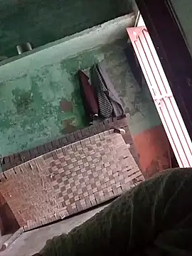 annu 000 online show from 10/04/25, 04:58