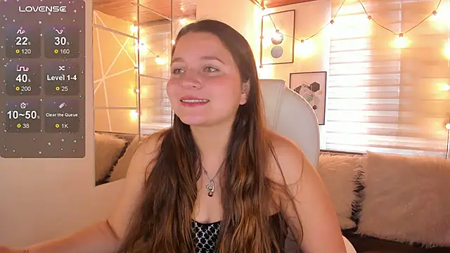 sophiee09  online show from 12/15/25, 01:50