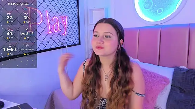 sophiee09  online show from 01/10/26, 01:39