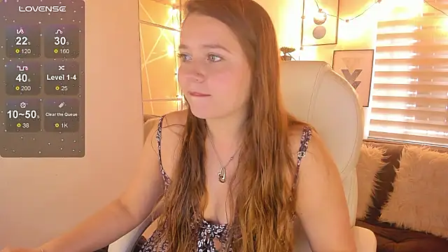 sophiee09  online show from 02/03/26, 01:27