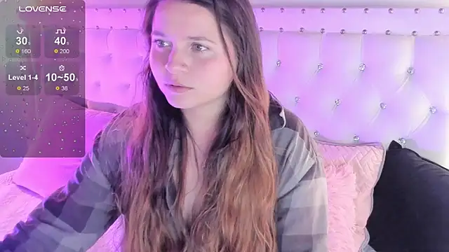 sophiee09  online show from 11/26/25, 01:55