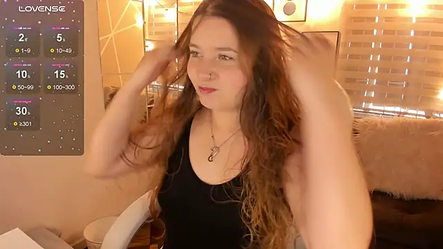 sophiee09  online show from 03/10/26, 01:37