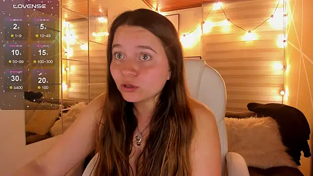 sophiee09  online show from 12/13/25, 08:04