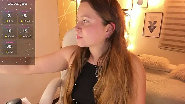 sophiee09  online show from 03/25/26, 08:57