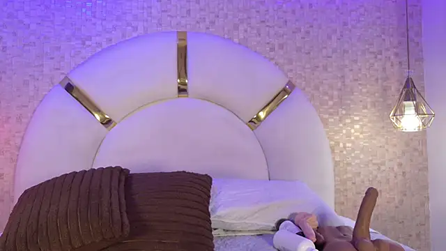 paulina cano online show from 11/05/25, 07:28