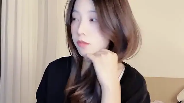 Snapshot of Meng_777 chatting on 11/25/25, 11:43 Meng 777 online show from 11/25/25, 11:43