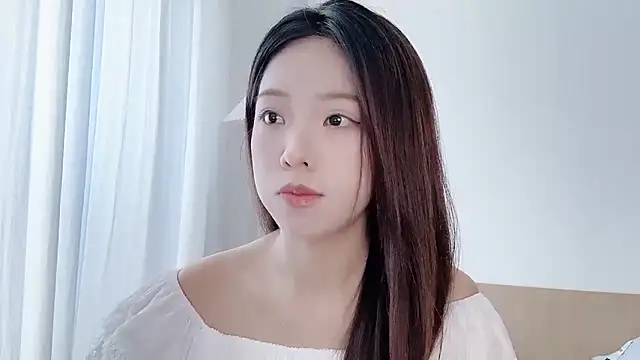 Snapshot of Meng_777 chatting on 11/14/25, 08:18 Meng 777 online show from 11/14/25, 08:18