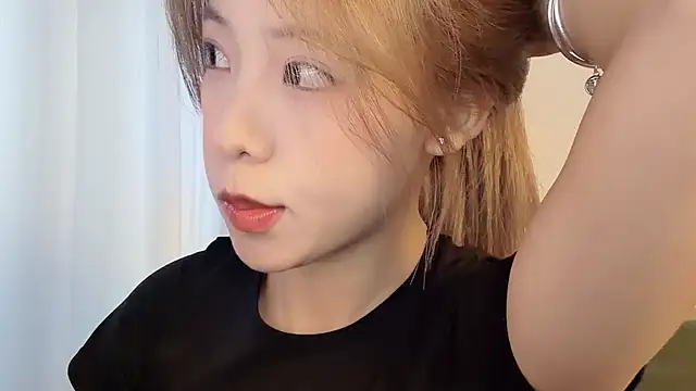 Snapshot of Meng_777 chatting on 06/18/26, 10:53 Meng 777 online show from 06/18/26, 10:53