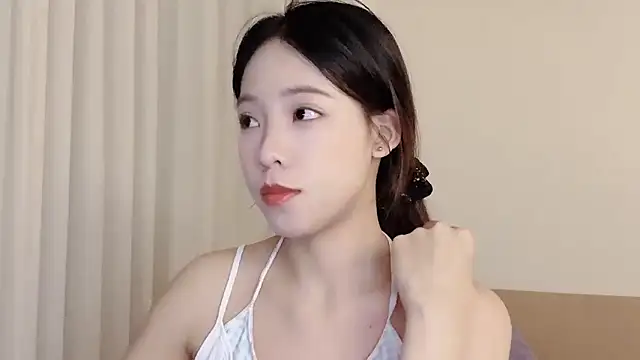 Snapshot of Meng_777 chatting on 11/11/25, 11:38 Meng 777 online show from 11/11/25, 11:38