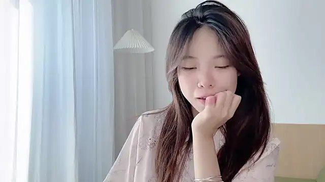 Snapshot of Meng_777 chatting on 10/11/25, 04:24 Meng 777 online show from 10/11/25, 04:24