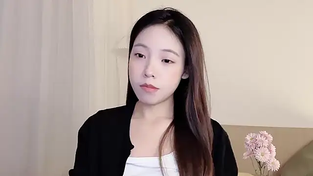 Snapshot of Meng_777 chatting on 12/16/25, 11:14 Meng 777 online show from 12/16/25, 11:14