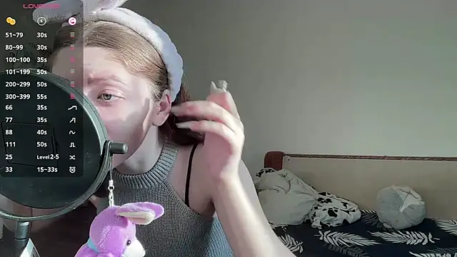 MargarettNewbie online show from 10/18/25, 04:14