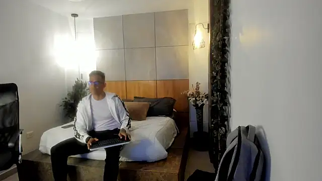 JacobDraven online show from 11/16/25, 03:33