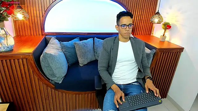 JacobDraven online show from 11/08/25, 04:27