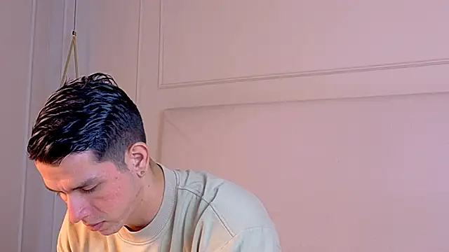 ZaneDawson online show from 10/21/25, 03:39