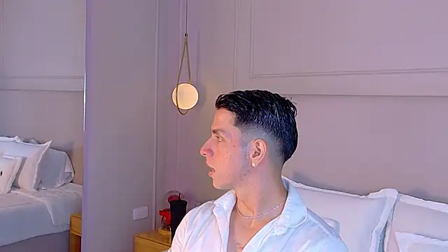 ZaneDawson online show from 11/09/25, 03:32