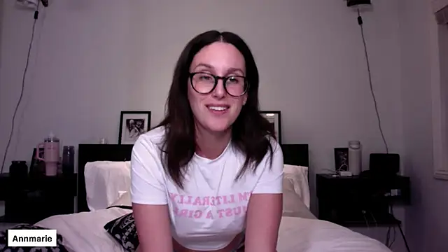 annmarieferrara online show from 02/18/26, 03:37