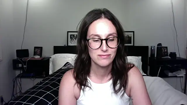 annmarieferrara online show from 01/16/26, 03:43