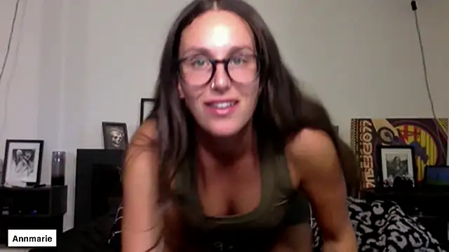 annmarieferrara online show from 10/11/25, 08:32
