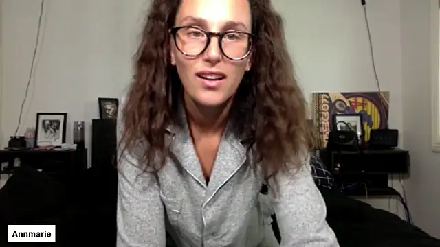 annmarieferrara online show from 09/26/25, 07:21