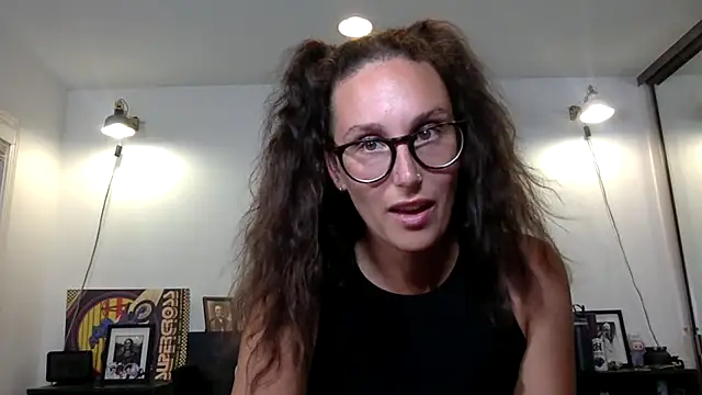 annmarieferrara online show from 09/19/25, 02:48