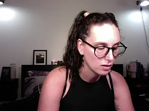 annmarieferrara online show from 03/12/26, 02:39